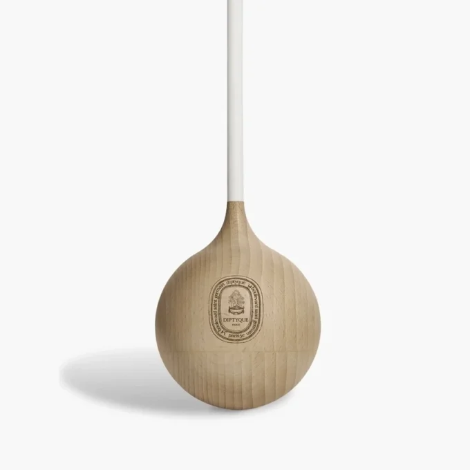 Baies (bacche) – il culbuto, diffusore oscillante Baies (bacche) – il culbuto, diffusore oscillante